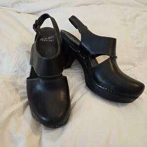 Dansko Black Leather Slingback Clog Heels EU 38 US 7.5 8 Comfort Shoes
